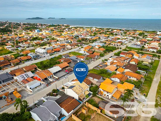 IMÓVEL COM SUÍTE + 2 QUARTOS PERTO DA PRAIA DA SAL