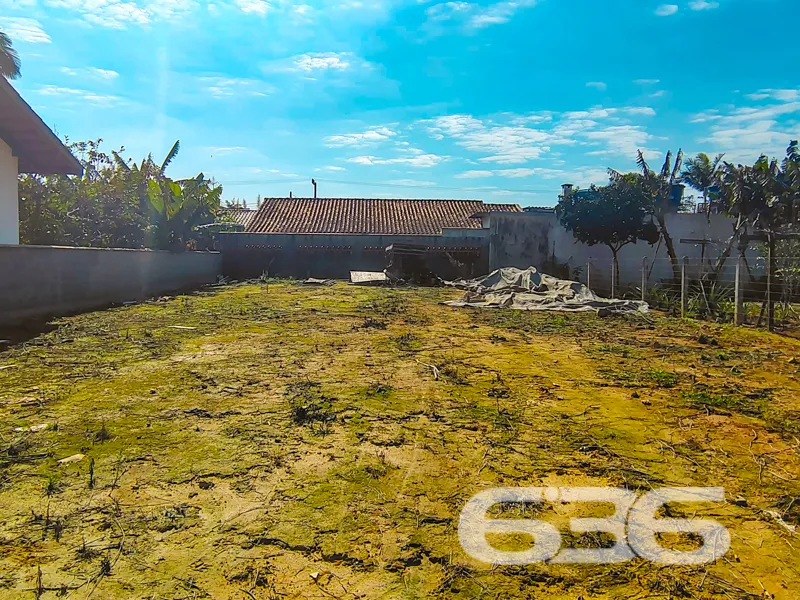 Terreno à venda no Bairro Salinas – Balneário Barr