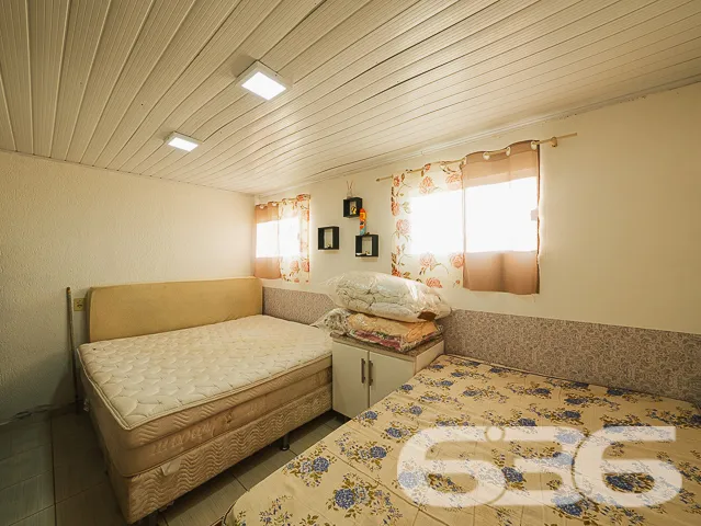 Encante-se com esta residência completa, sofistica