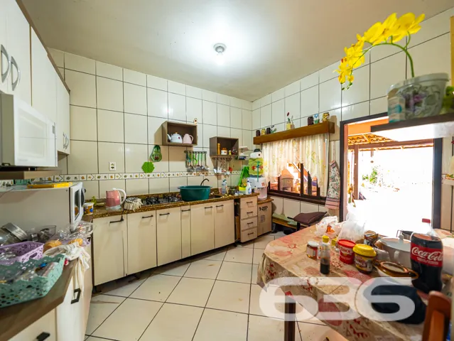 Oportunidade Única! Encantadora Residência Térrea