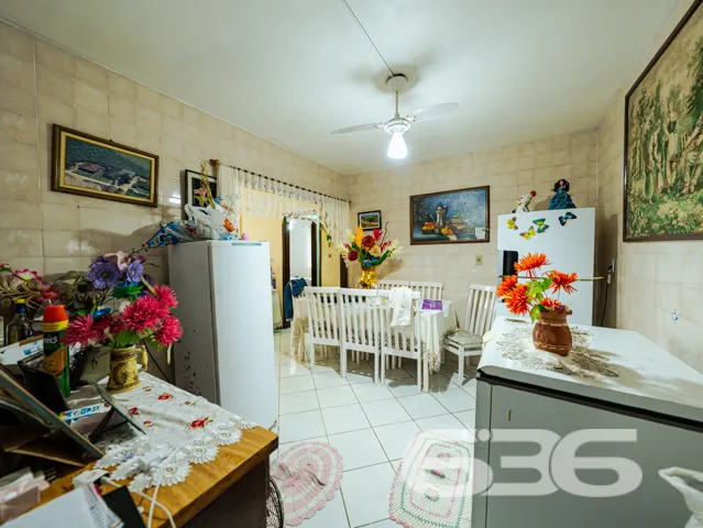 Oportunidade Única! Encantadora Residência Térrea