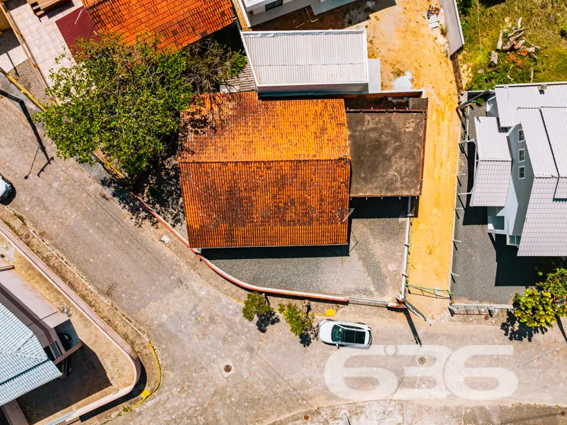 Descubra o Lar dos Seus Sonhos no Coração de Balne