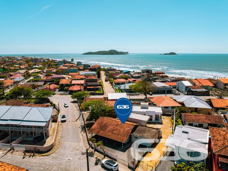 Descubra o Lar dos Seus Sonhos no Coração de Balne