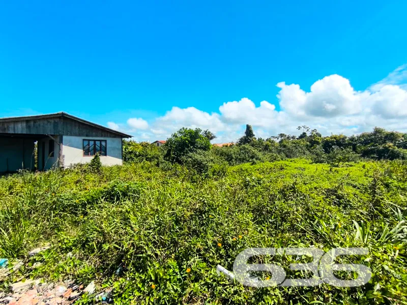 INVISTA NESTE TERRENO NO BAIRRO SALINAS, EM BALNEÁ