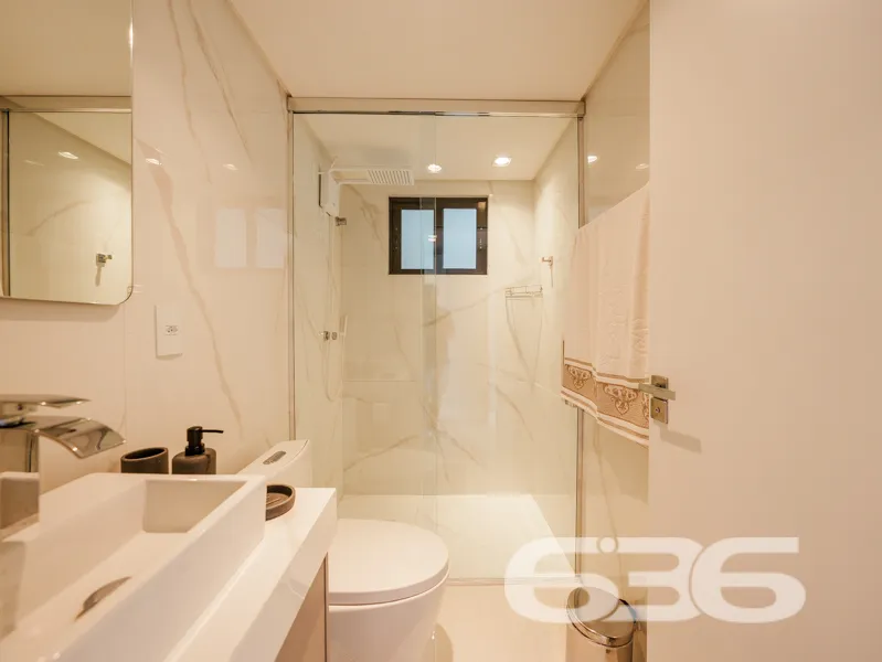 SOBRADO FRENTE AO MAR EM BALNEÁRIO BARRA DO SUL!

