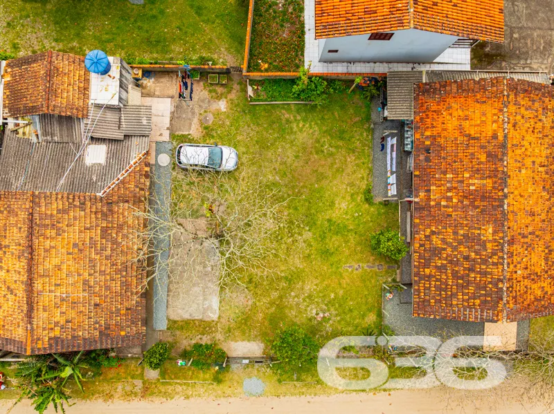 Terreno à Venda em Balneário Barra do Sul – Bairro