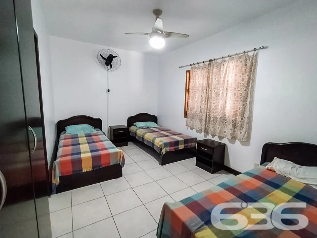 Exclusividade e Conforto a Apenas 50 Metros Do Mar