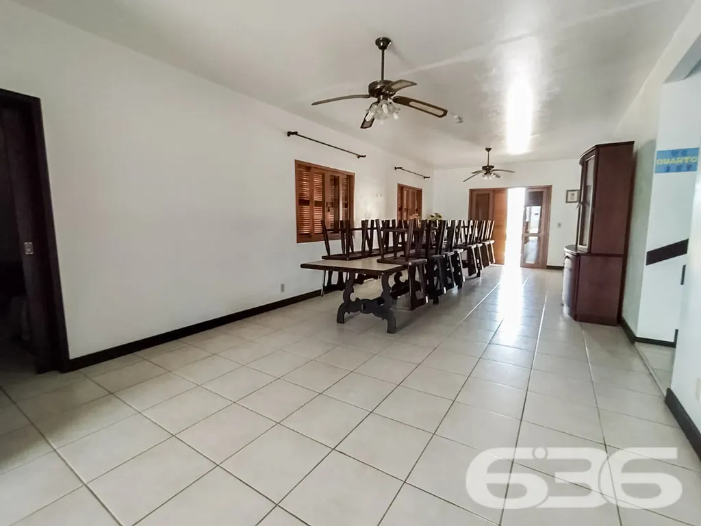 Exclusividade e Conforto a Apenas 50 Metros Do Mar