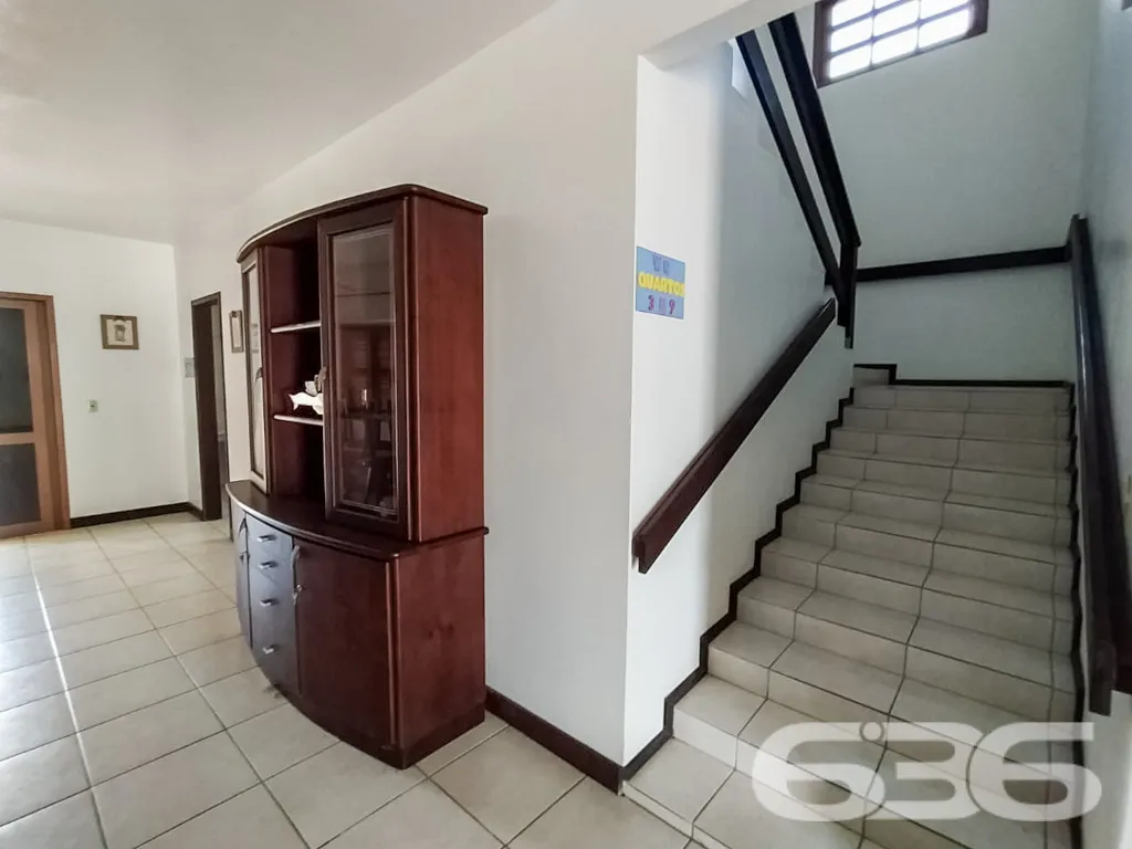 Exclusividade e Conforto a Apenas 50 Metros Do Mar