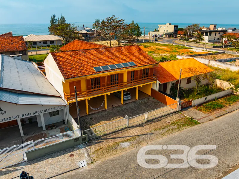 Exclusividade e Conforto a Apenas 50 Metros Do Mar