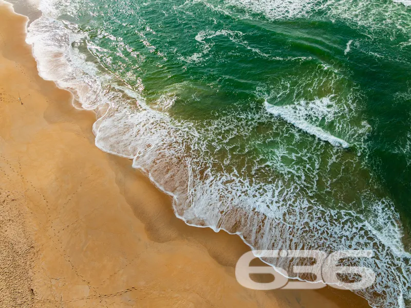 Exclusividade e Conforto a Apenas 50 Metros Do Mar