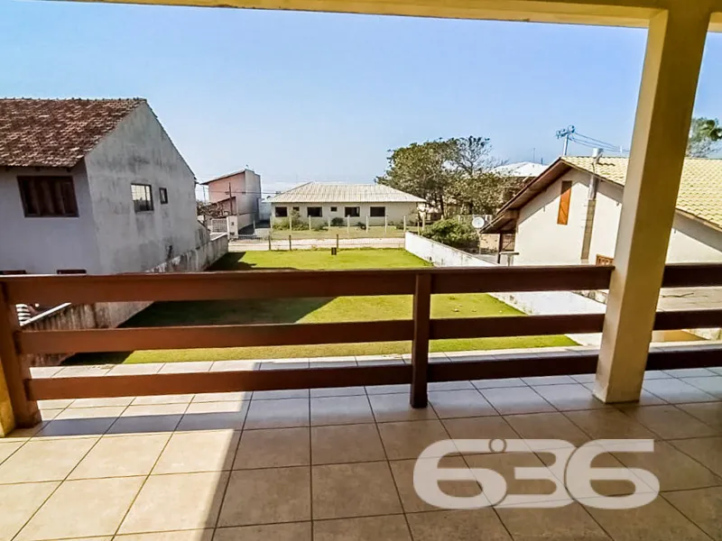 Exclusividade e Conforto a Apenas 50 Metros Do Mar