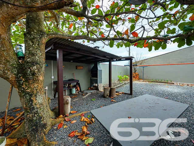 BELÍSSIMO IMÓVEL, com vista panorâmica para o mar 