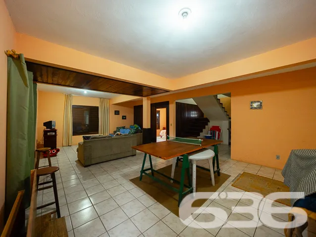 BELÍSSIMO IMÓVEL, com vista panorâmica para o mar 