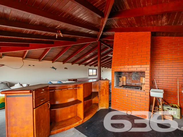 BELÍSSIMO IMÓVEL, com vista panorâmica para o mar 