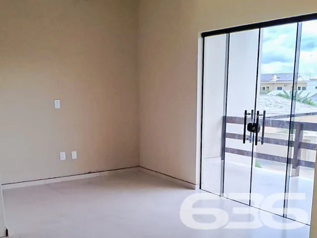 Descubra um refúgio de serenidade e espaço em Baln