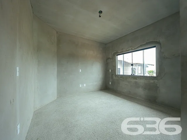 Descubra um refúgio de serenidade e espaço em Baln