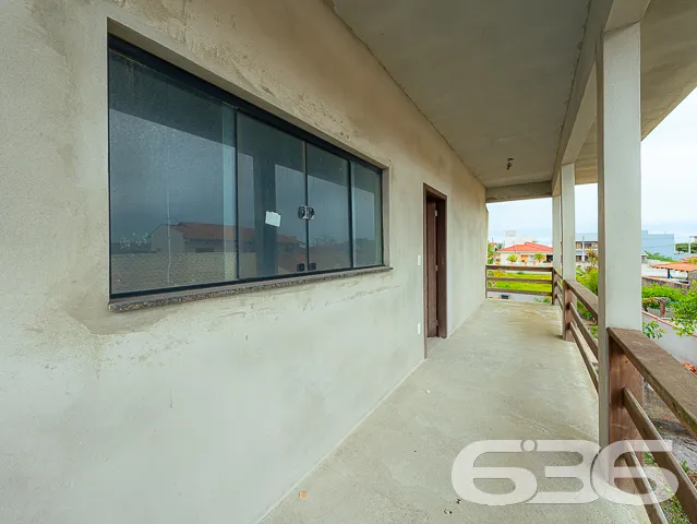 Descubra um refúgio de serenidade e espaço em Baln