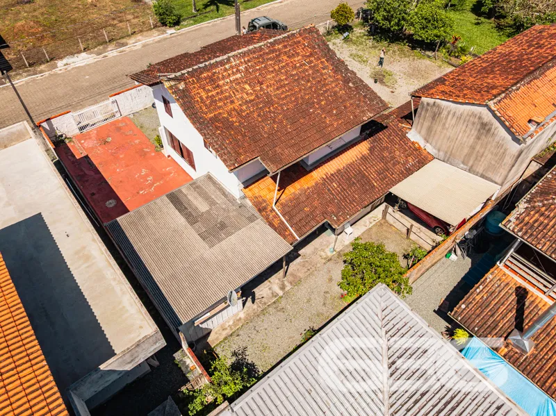 Descubra seu novo lar em Balneário Barra do Sul, S