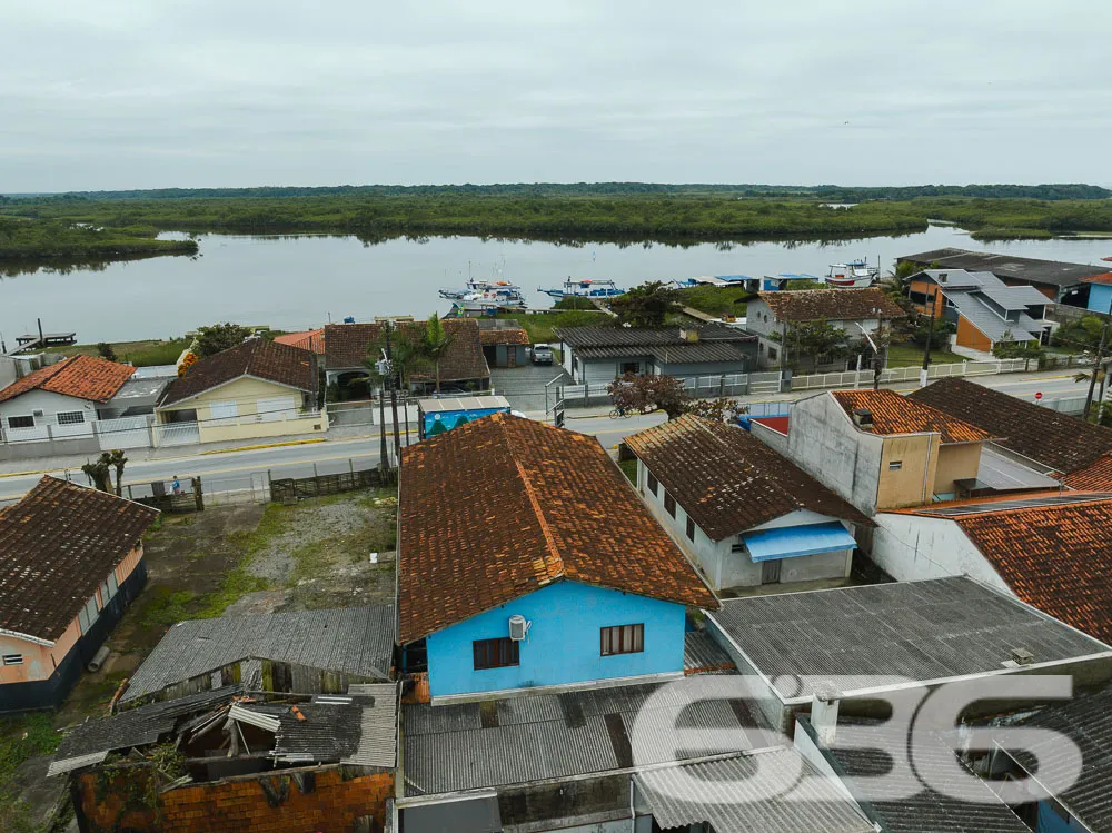 Este imóvel oferece uma oportunidade única de mora