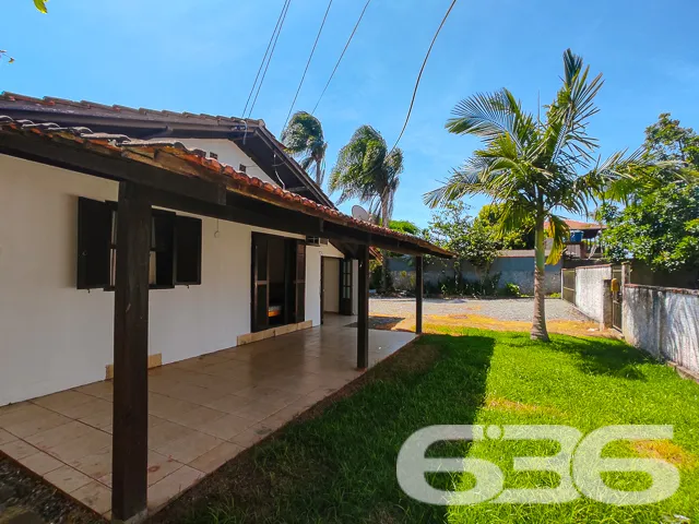 Paraíso à Beira da Lagoa em Balneário Barra do Sul