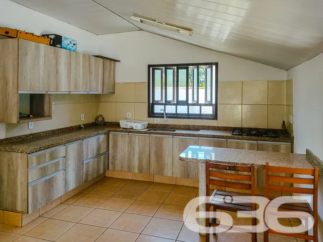 Paraíso à Beira da Lagoa em Balneário Barra do Sul