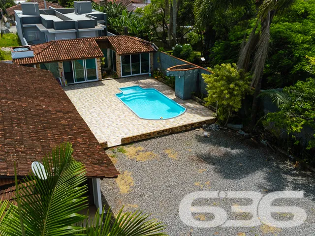 Paraíso à Beira da Lagoa em Balneário Barra do Sul