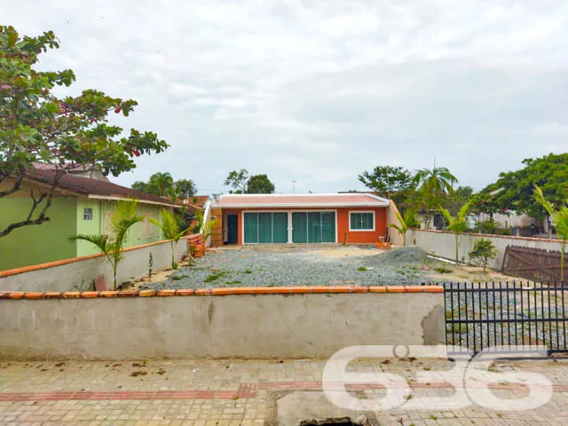 EXCELENTE IMÓVEL A 50 METROS DA LAGOA NO BAIRRO CO