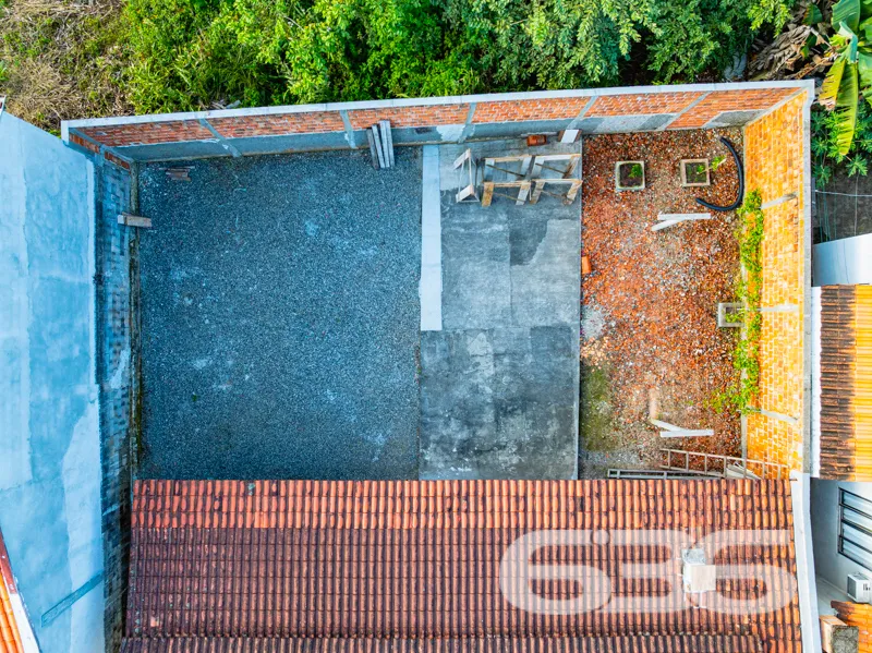 Oportunidade Ășnica no bairro Paranaguamirim, em J