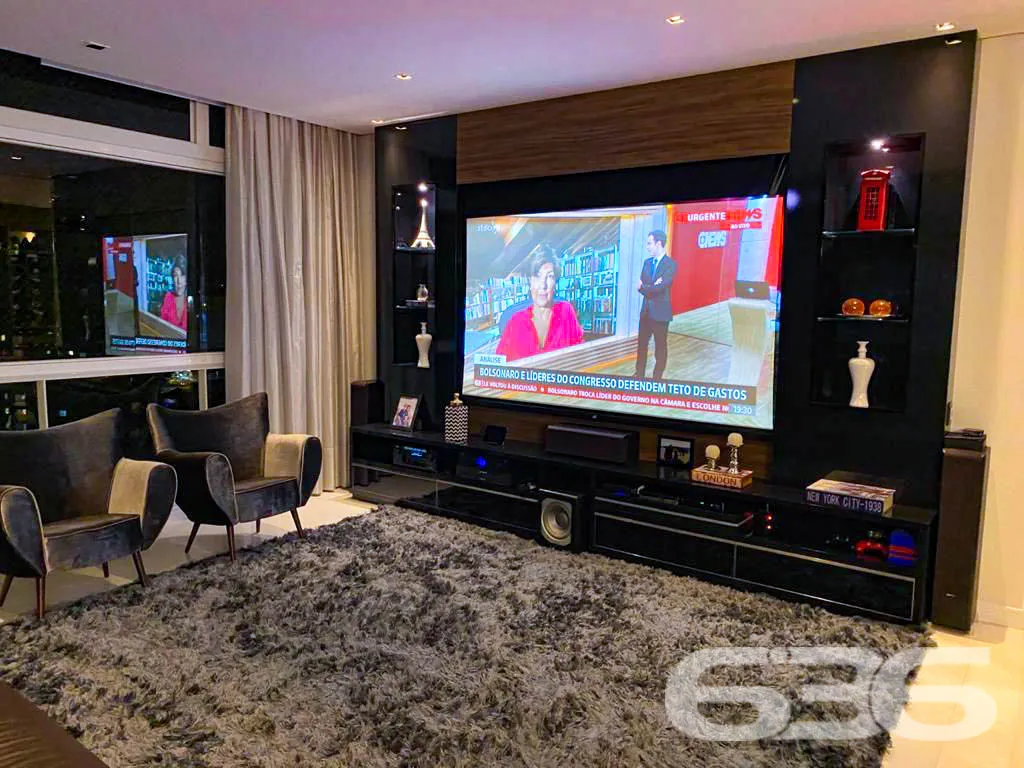 COBERTURA PLANA NO BAIRRO ATIRADORES - ESTUDA PERM