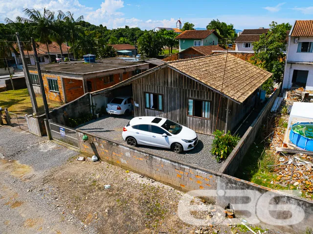 VENDE-SE TERRENO AMPLO NO BAIRRO AVENTUREIRO - ACE