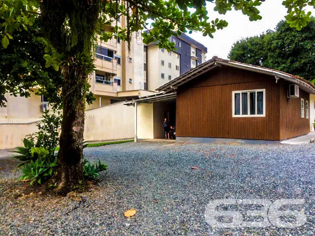 EXCELENTE TERRENO À VENDA NO BAIRRO COSTA E SILVA,