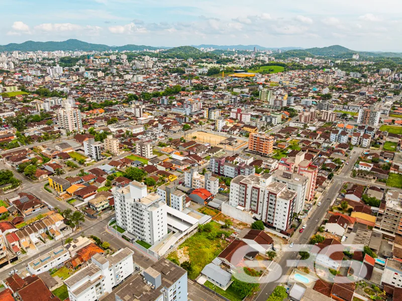 Terreno Plano à Venda no Bairro Costa e Silva, Joi