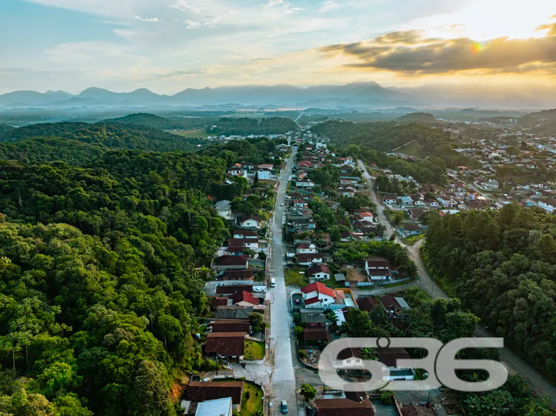 Oportunidade em Joinville! Casa térrea em terreno 