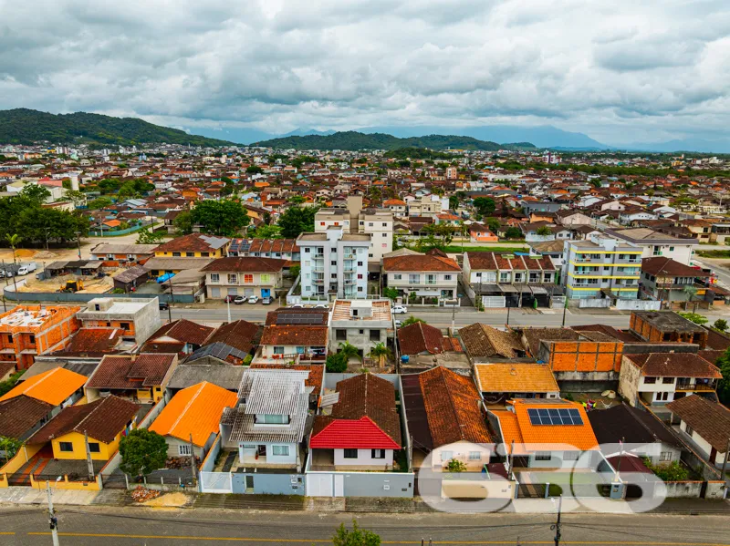 Descubra como a casa dos seus sonhos em Joinville,