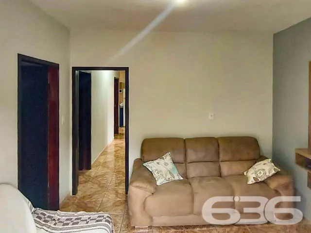 VENDE-SE IMÓVEL COM 3 DORMITÓRIOS NO BAIRRO PETRÓP