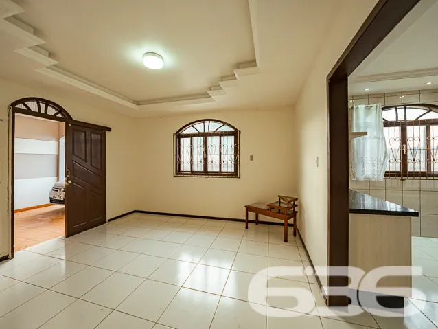 OPORTUNIDADE  DE CASA COM 3 QUARTOS, NO BAIRRO JAR