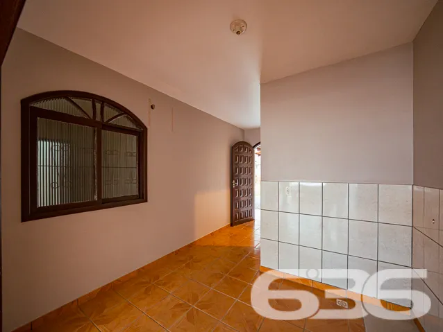 OPORTUNIDADE  DE CASA COM 3 QUARTOS, NO BAIRRO JAR