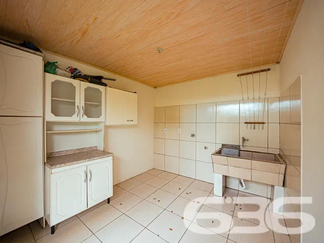 OPORTUNIDADE  DE CASA COM 3 QUARTOS, NO BAIRRO JAR