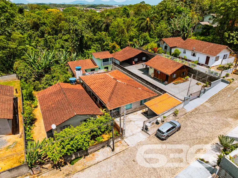 Descubra o refúgio ideal em Joinville, um espaço q