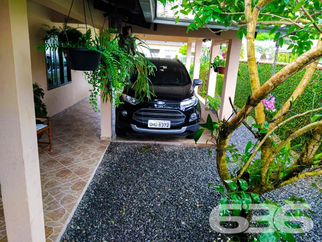 CASA TÉRREA COM 4 QUARTOS NO BAIRRO NOVA BRASÍLIA,