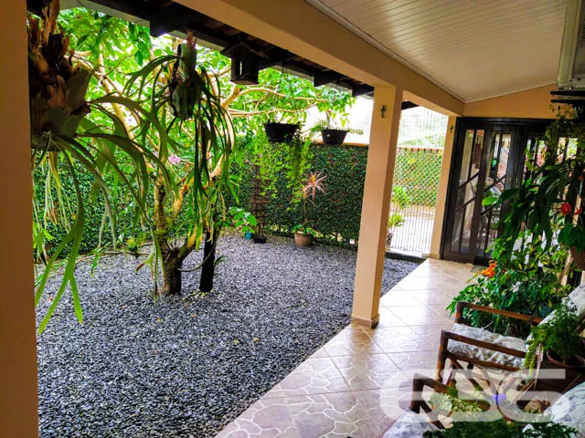 CASA TÉRREA COM 4 QUARTOS NO BAIRRO NOVA BRASÍLIA,