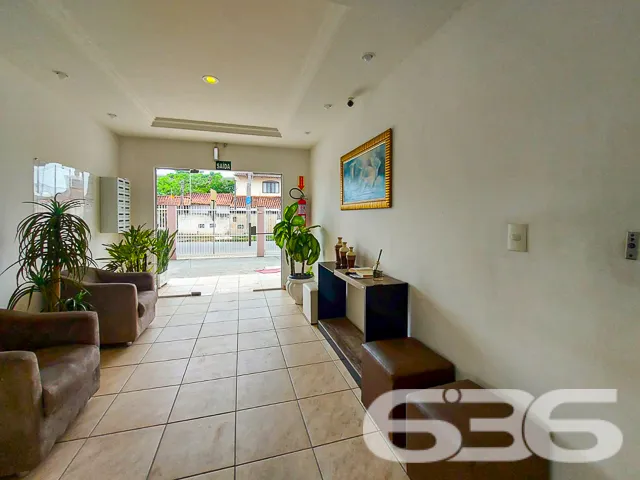 VENDE-SE APARTAMENTO AMPLO COM SUÍTE + 2 DORMITÓRI