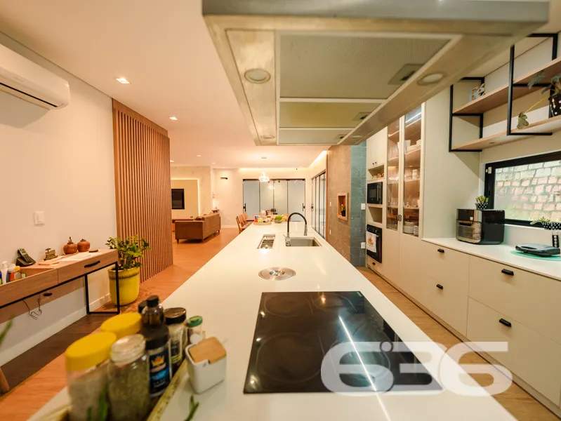 Luxo e Conforto no Coração de Joinville

Se você b