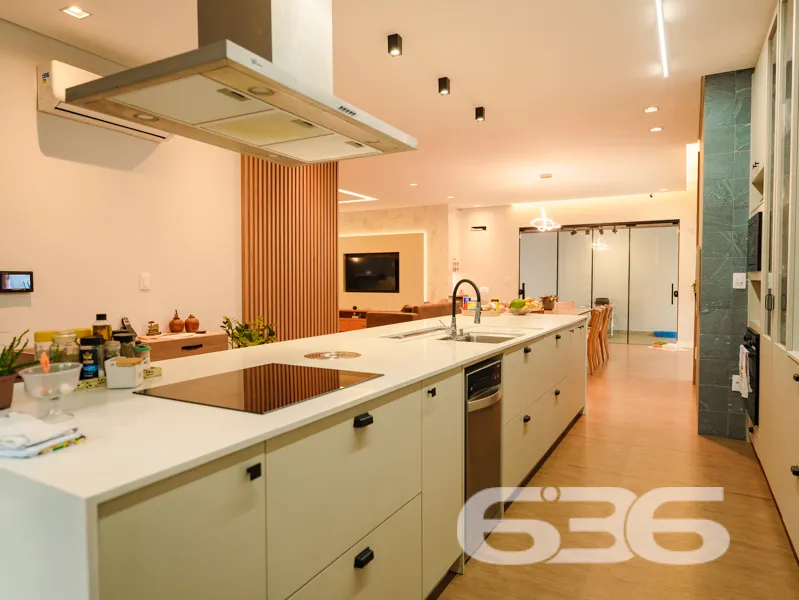 Luxo e Conforto no Coração de Joinville

Se você b