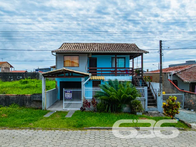Localizado no coração de Balneário Barra do Sul, e