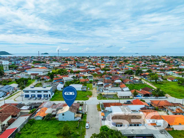 Localizado no coração de Balneário Barra do Sul, e