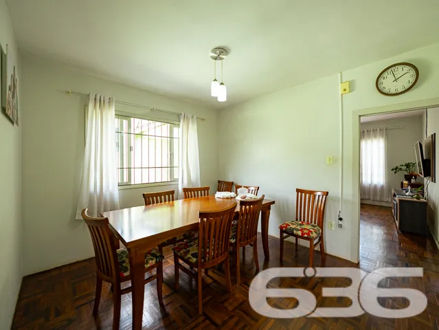 ESPETACULAR CASA COM 3 QUARTOS NO BAIRRO NOVA BRAS