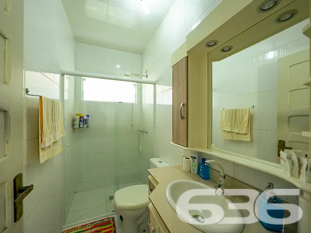 ESPETACULAR CASA COM 3 QUARTOS NO BAIRRO NOVA BRAS