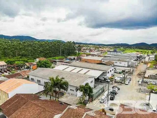 GEMINADO COM 2 QUARTO À VENDA, EM ARAQUARI, NA REG